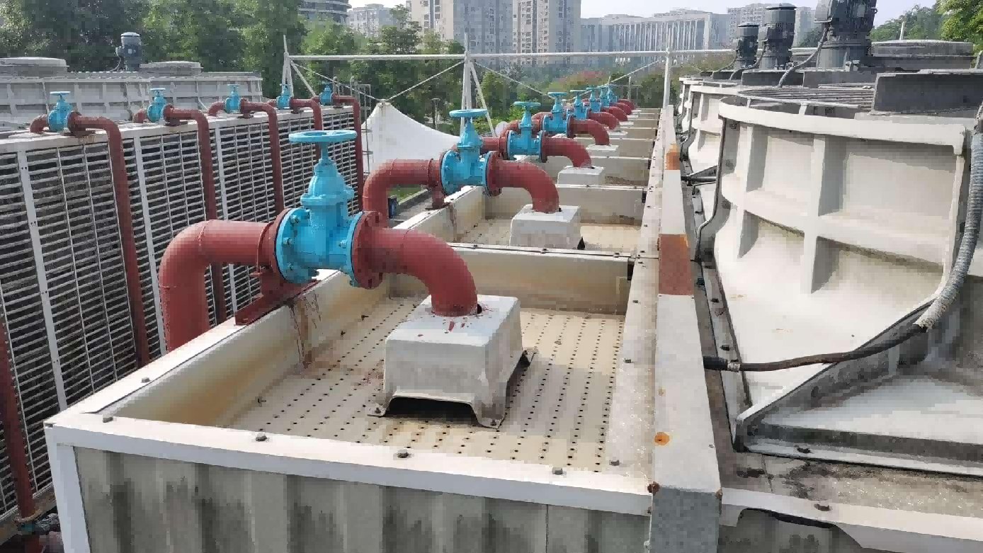 成都工厂冷却塔维修改造